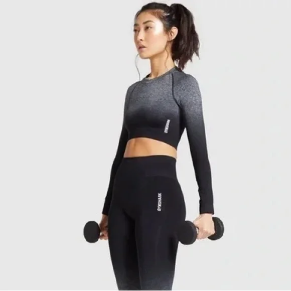 Gymshark Adapt Ombré Seamless Long Sleeve Crop Top - Picture 7 of 7